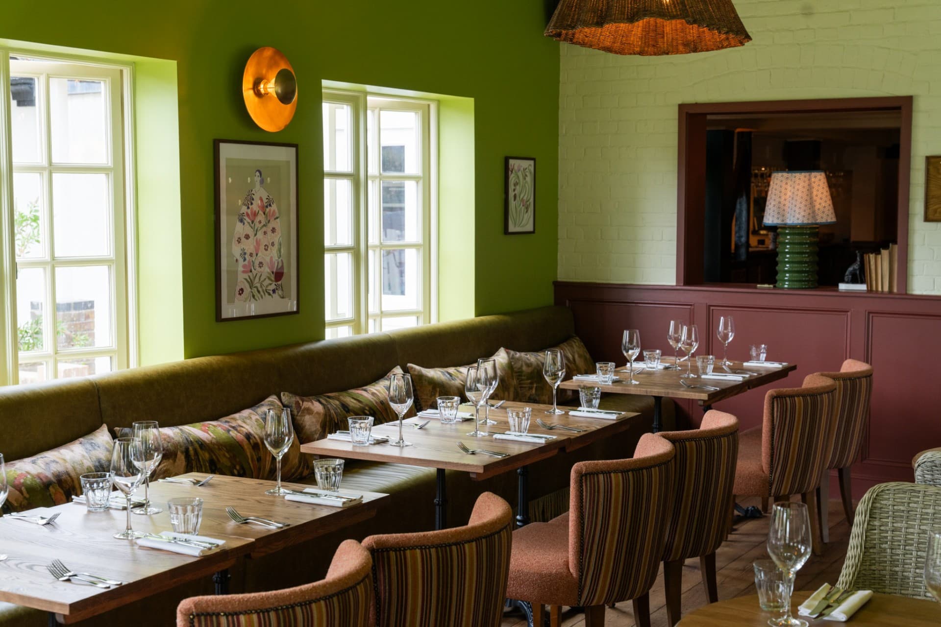 the-white-hart-lymington-the-restaurant