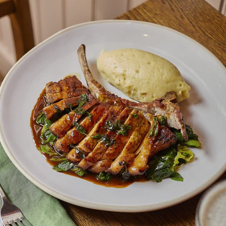 Cover Image for Our à la carte menu at The White Hart